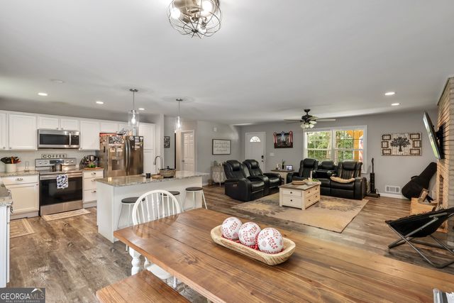 3966 W McIntosh Road, Griffin, GA 30223
