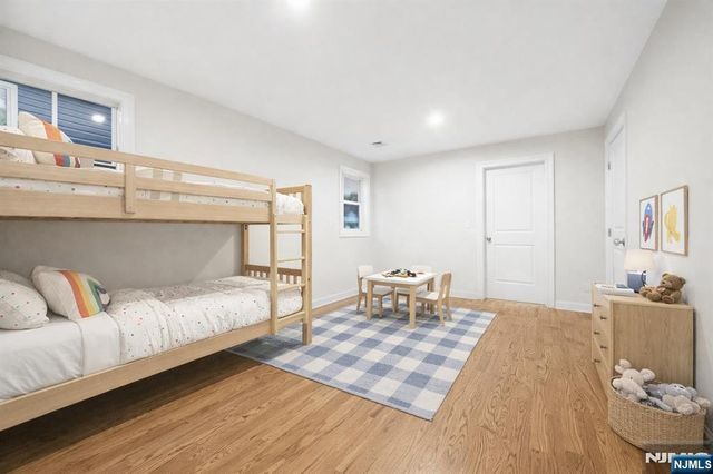 18 Birdie Lane, Boonton Town, NJ 07005