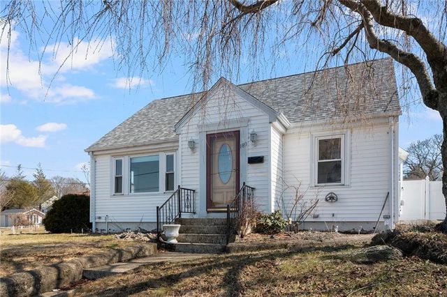 180 Grassmere Avenue, East Providence, RI 02914