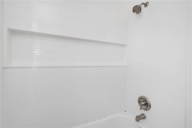 180 Grassmere Avenue, East Providence, RI 02914