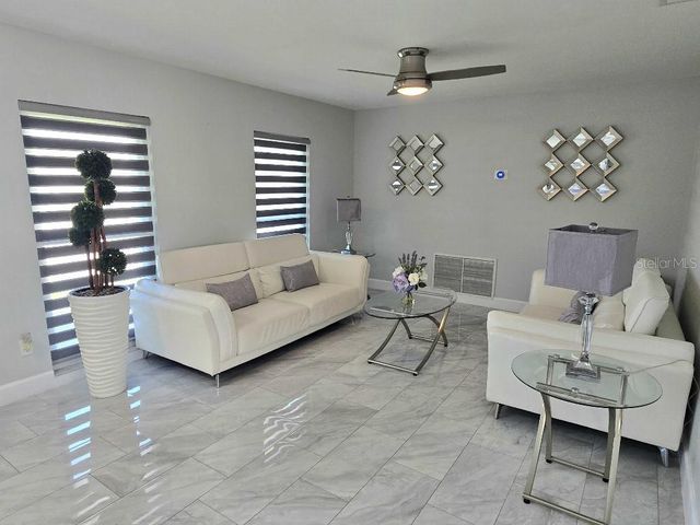 7002 DANEWOOD COURT, Tampa, FL 33615