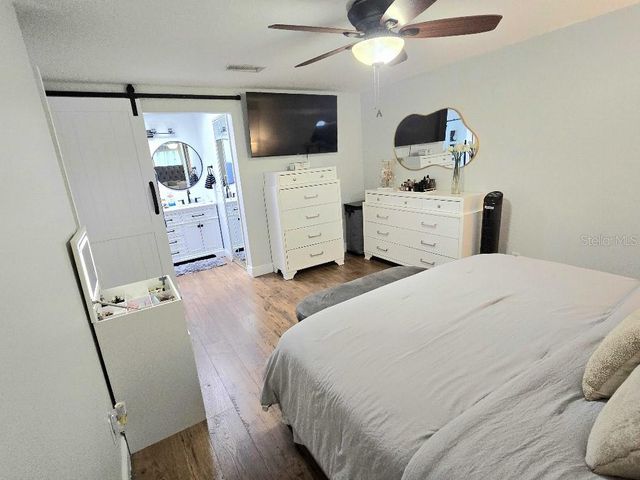 7002 DANEWOOD COURT, Tampa, FL 33615