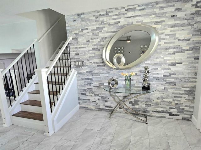 7002 DANEWOOD COURT, Tampa, FL 33615
