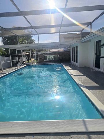 7002 DANEWOOD COURT, Tampa, FL 33615