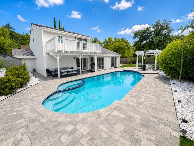 4301 Cezanne Avenue, Woodland Hills, CA 91364