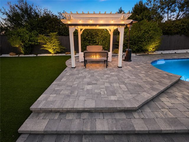 4301 Cezanne Avenue, Woodland Hills, CA 91364