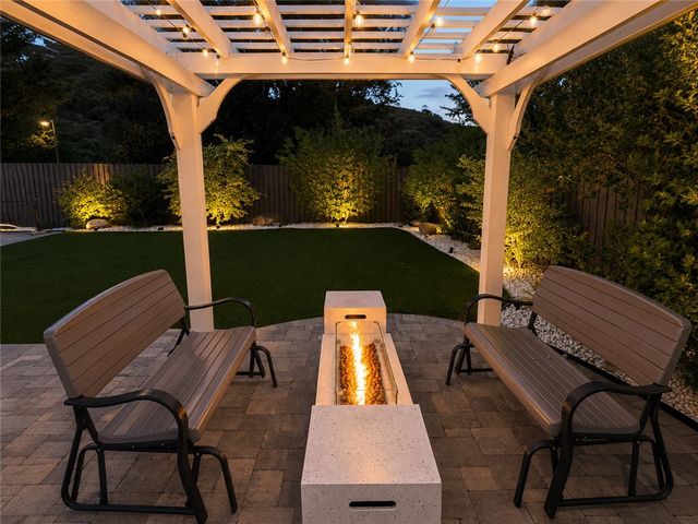 4301 Cezanne Avenue, Woodland Hills, CA 91364