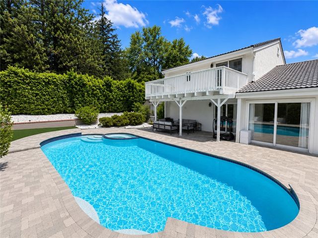 4301 Cezanne Avenue, Woodland Hills, CA 91364