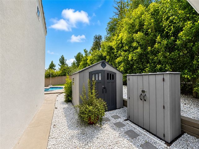 4301 Cezanne Avenue, Woodland Hills, CA 91364