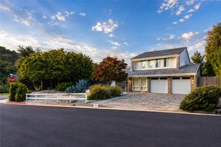 4301 Cezanne Avenue, Woodland Hills, CA 91364