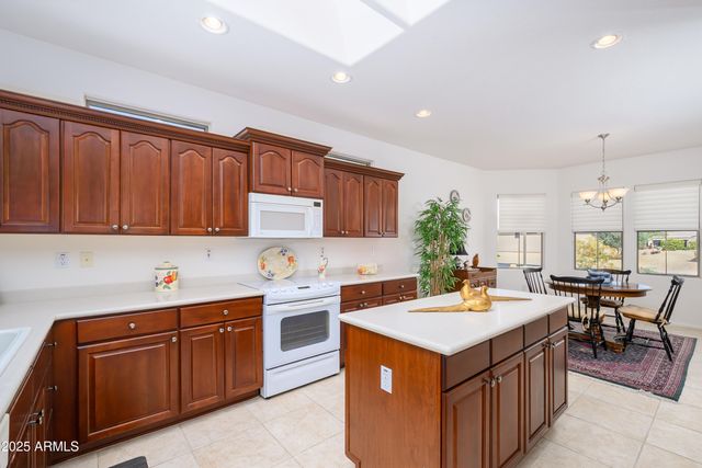 16949 W OASIS SPRINGS Way, Surprise, AZ 85387