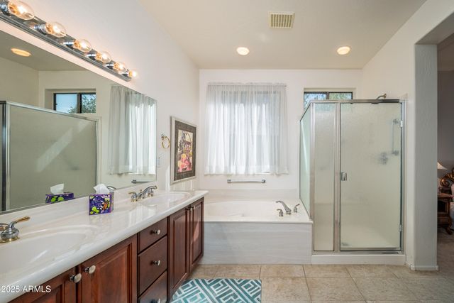 16949 W OASIS SPRINGS Way, Surprise, AZ 85387