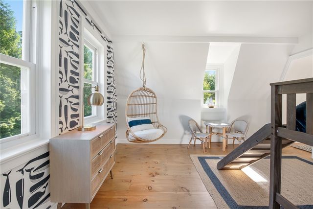 376 East Shore Road, Jamestown, RI 02835