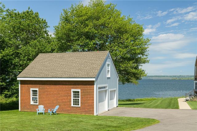376 East Shore Road, Jamestown, RI 02835