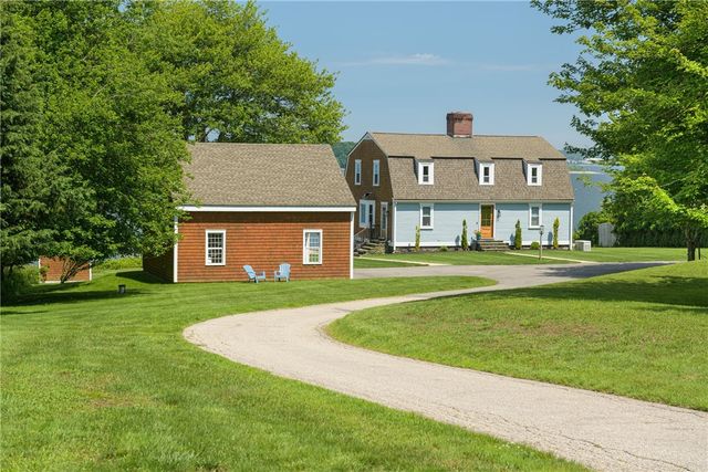 376 East Shore Road, Jamestown, RI 02835