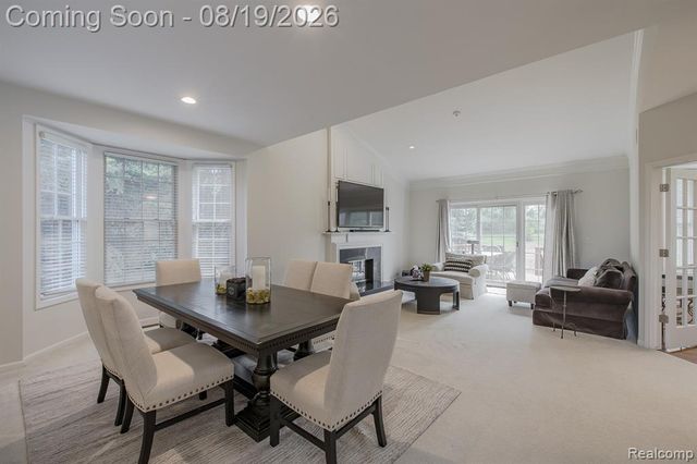 1313 Rock Valley Drive, Rochester, MI 48307