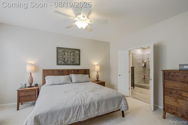 1313 Rock Valley Drive, Rochester, MI 48307