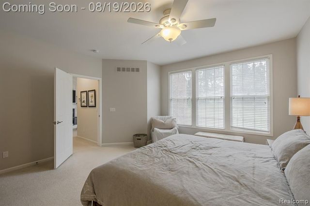 1313 Rock Valley Drive, Rochester, MI 48307
