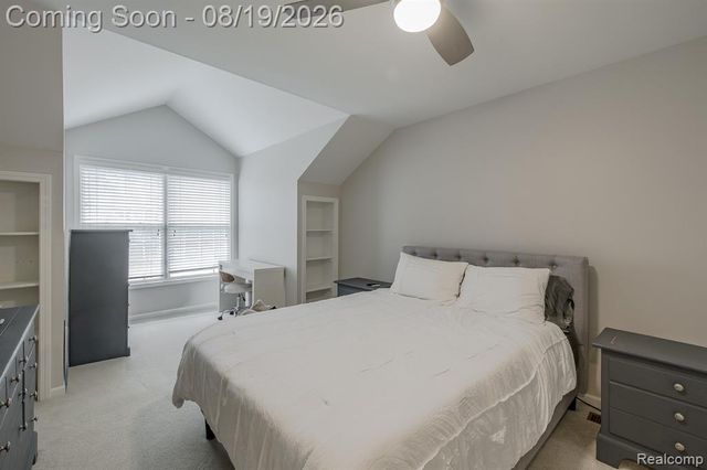 1313 Rock Valley Drive, Rochester, MI 48307