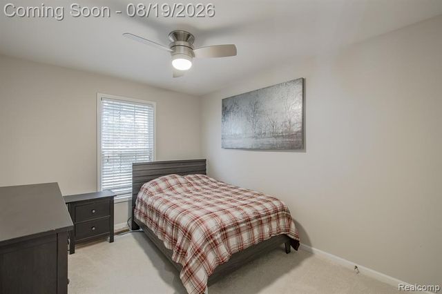 1313 Rock Valley Drive, Rochester, MI 48307