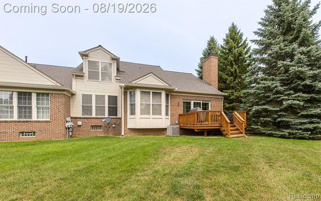 1313 Rock Valley Drive, Rochester, MI 48307