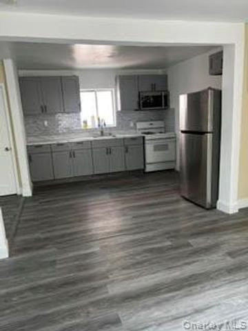 917 East 82nd Street 2, Brooklyn, NY 11236