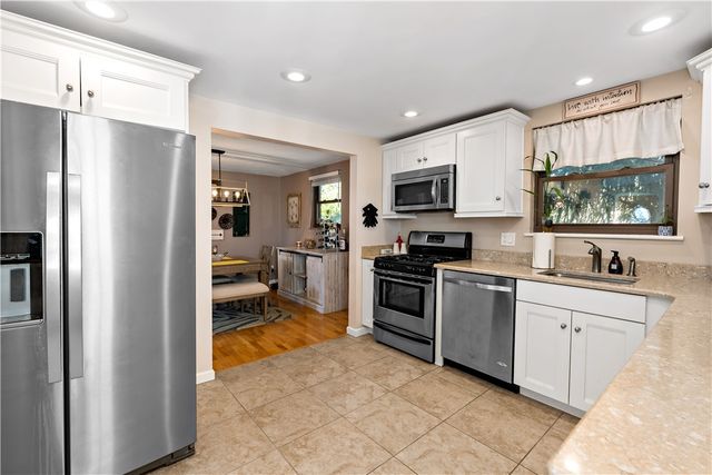 720 Clinton Pl, Bellevue, PA 15202