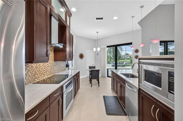 28502 Highgate DR, Bonita Springs, FL 34135