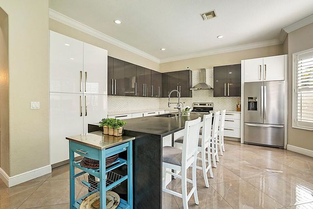 7167 Ivy Crossing Lane, Boynton Beach, FL 33436
