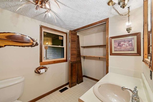 1898 Kimsey Dairy Road, Turtletown, TN 37391