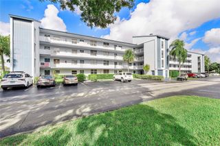 7664 NW 18th St 302, Margate, FL 33063