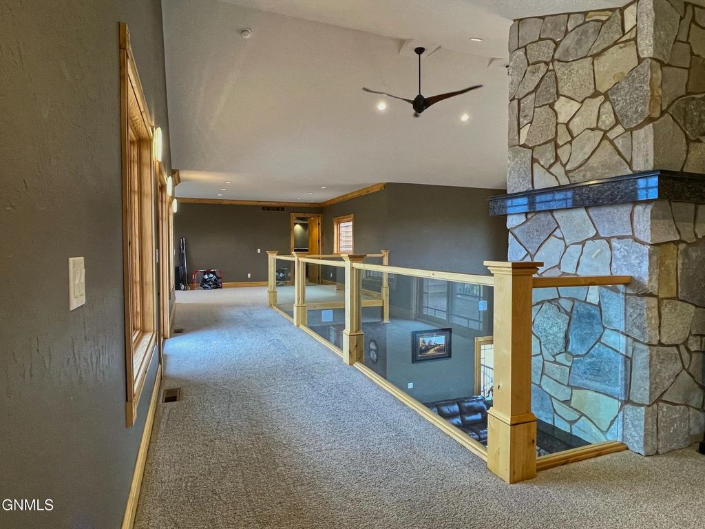 709 Long Drive, Watford City, ND 58854 photo 103