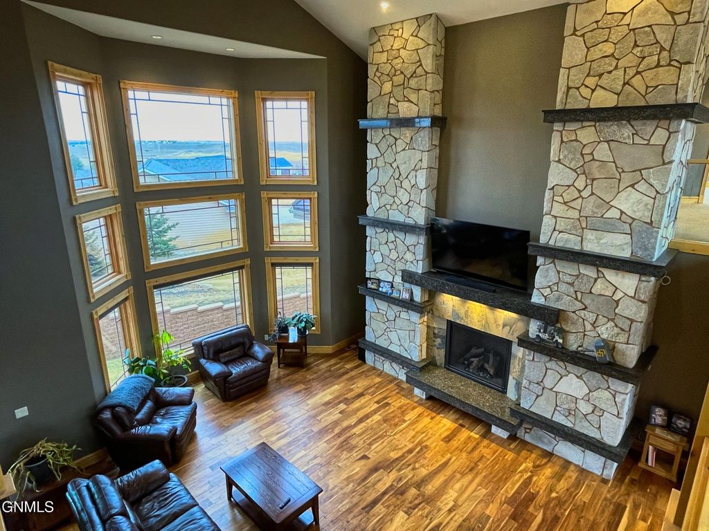 709 Long Drive, Watford City, ND 58854 photo 106