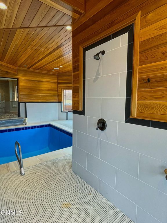 709 Long Drive, Watford City, ND 58854 photo 121