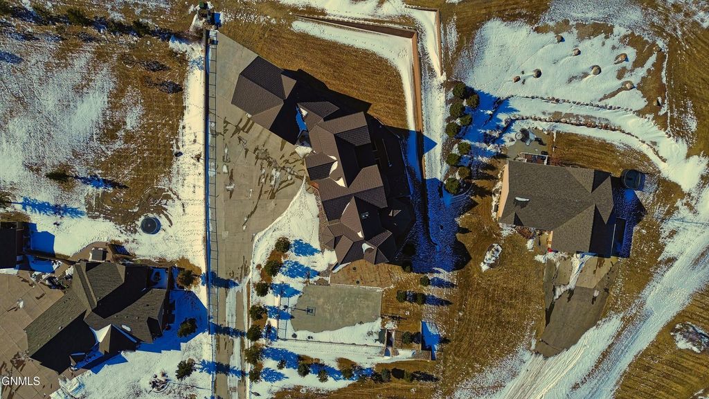 709 Long Drive, Watford City, ND 58854 photo 149