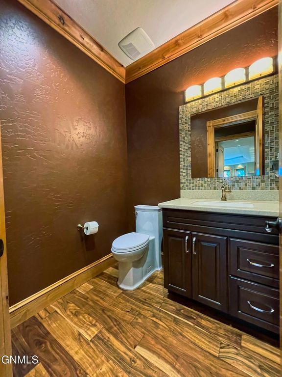 709 Long Drive, Watford City, ND 58854 photo 59
