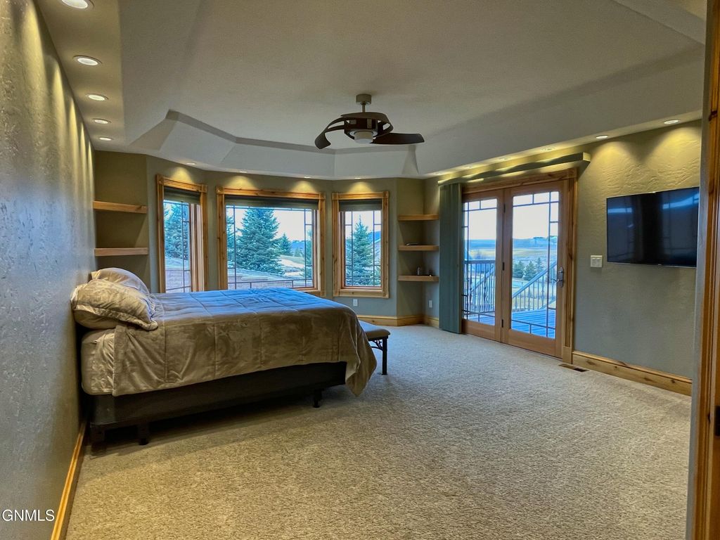 709 Long Drive, Watford City, ND 58854 photo 60