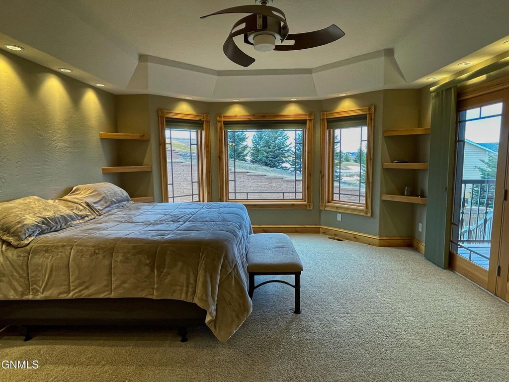 709 Long Drive, Watford City, ND 58854 photo 63