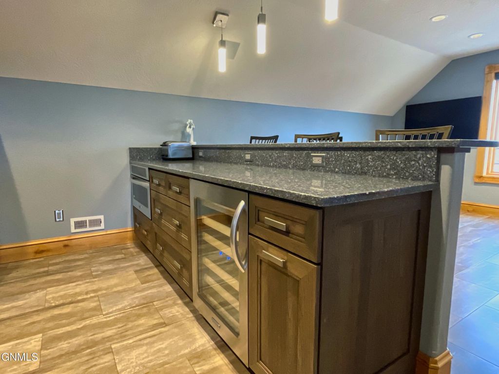 709 Long Drive, Watford City, ND 58854 photo 85