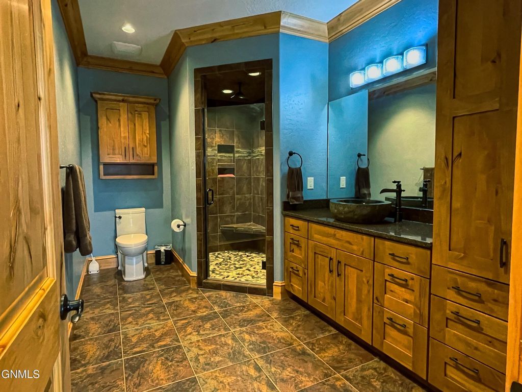 709 Long Drive, Watford City, ND 58854 photo 90