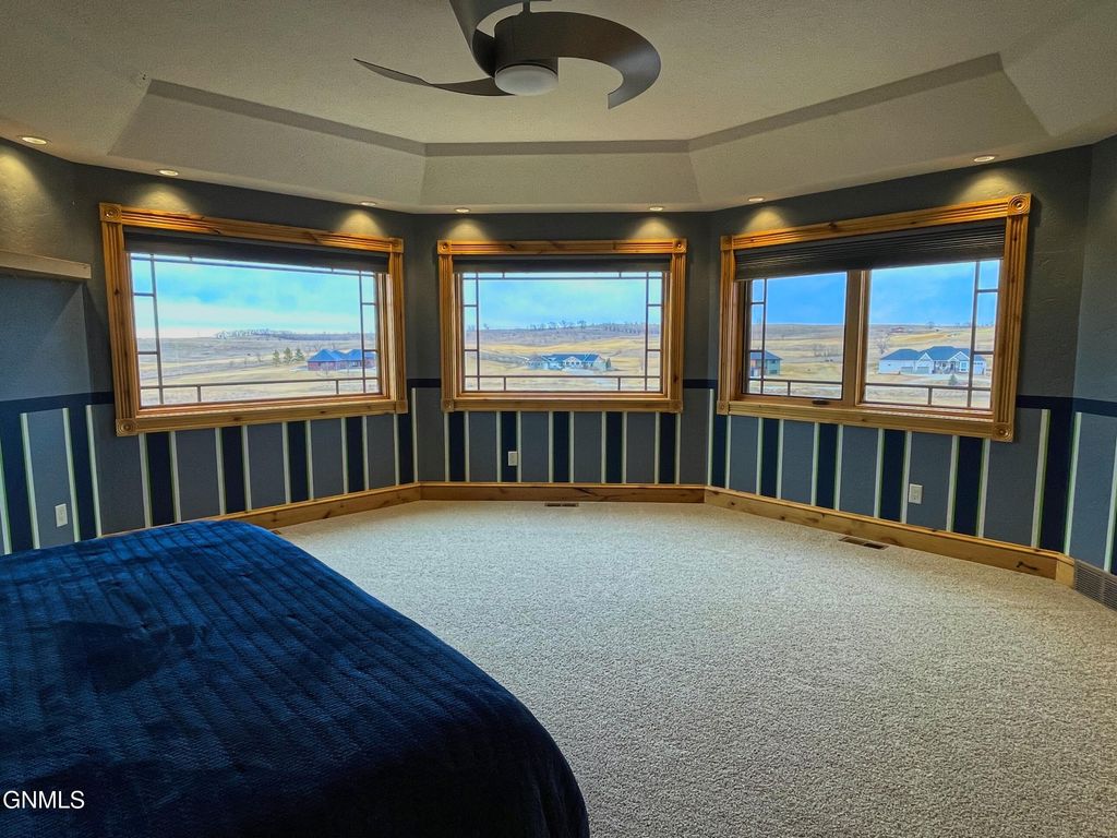 709 Long Drive, Watford City, ND 58854 photo 91