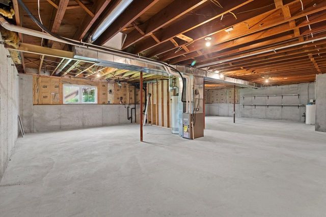 1734 OAKRIDGE PLACE, Neenah, WI 54956