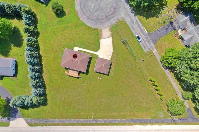 1734 OAKRIDGE PLACE, Neenah, WI 54956