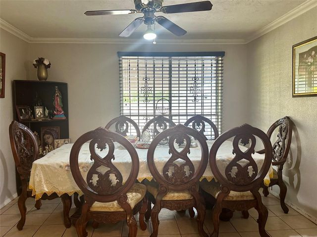 14407 Fleetwell Drive, Houston, TX 77045