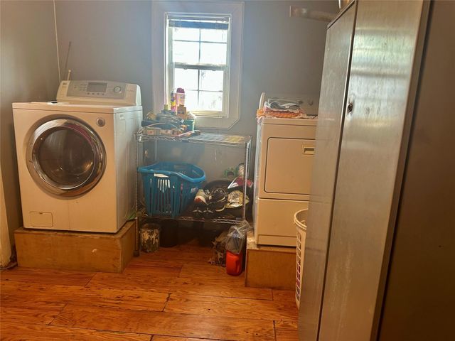 14407 Fleetwell Drive, Houston, TX 77045