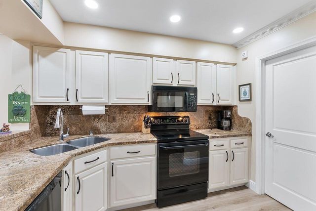 11606 NW 19th Drive, Coral Springs, FL 33071