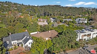 12637 Homewood Way, Los Angeles, CA 90049