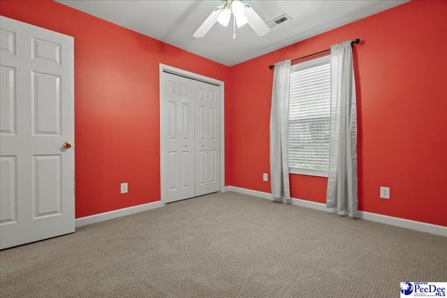 2120 Carriage Place Dr, Florence, SC 29505