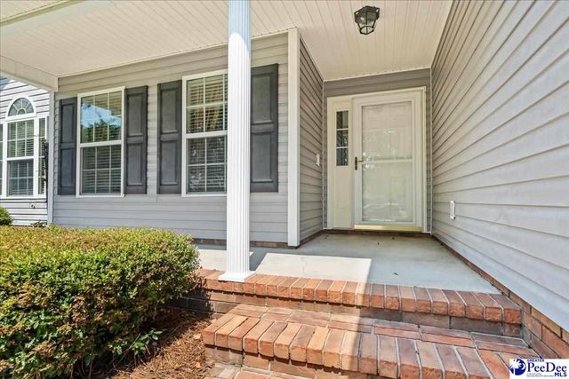 2120 Carriage Place Dr, Florence, SC 29505