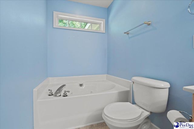 2120 Carriage Place Dr, Florence, SC 29505